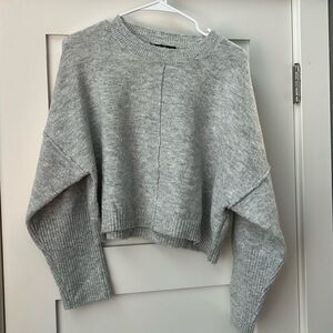 Missguided super soft sweater gray size 2/4